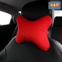 Подушка-косточка автомобильная под шею. Маленькая. Велюр. Цвет: красный.